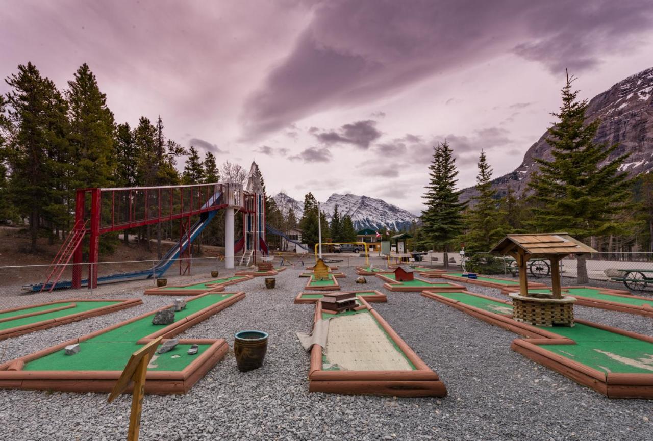 David Thompson Resort Cline River エクステリア 写真